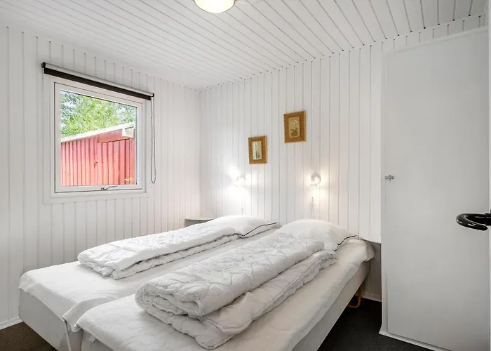 Pet Friendly In With Wifi Tarm